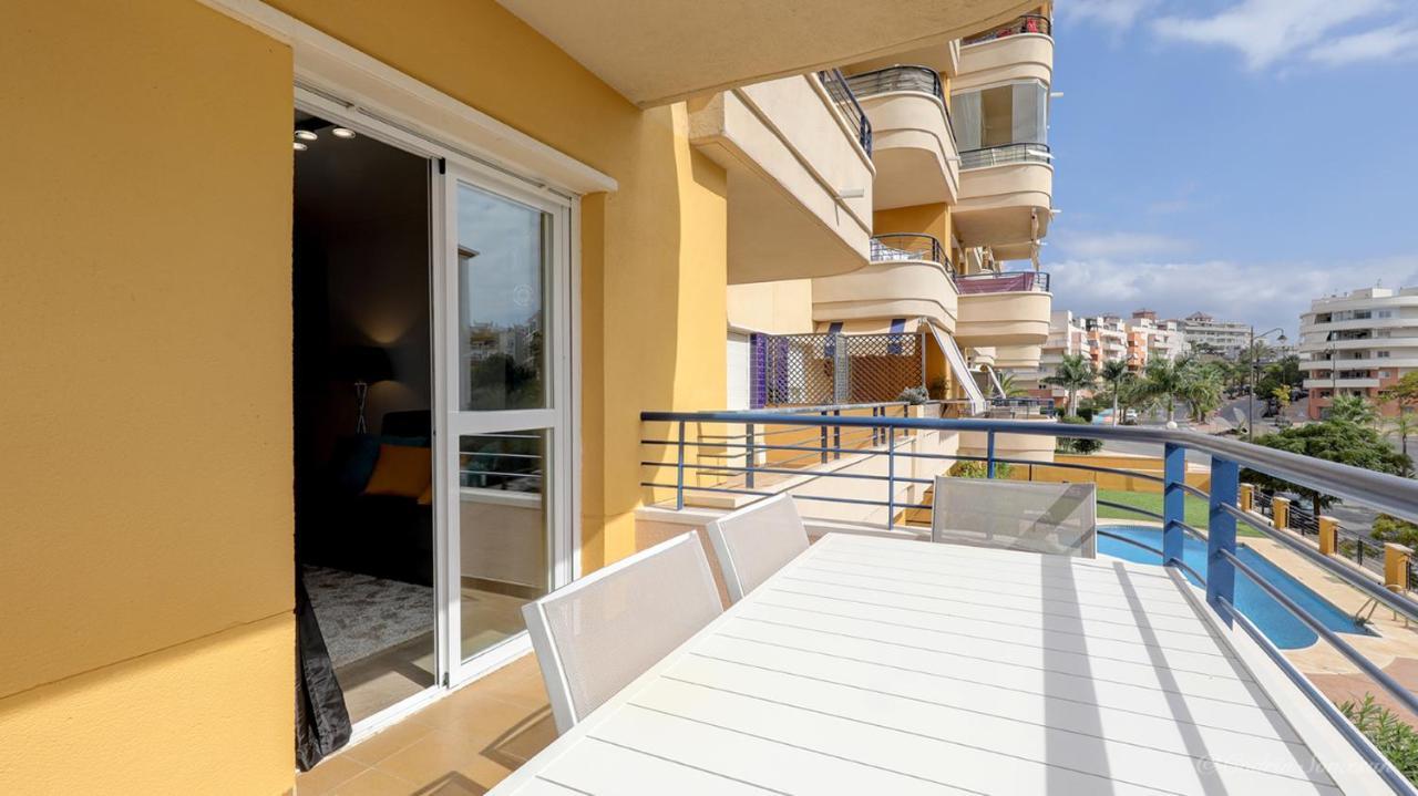 Cozy Apartment Overlooking Estepona'S Marina! Kültér fotó