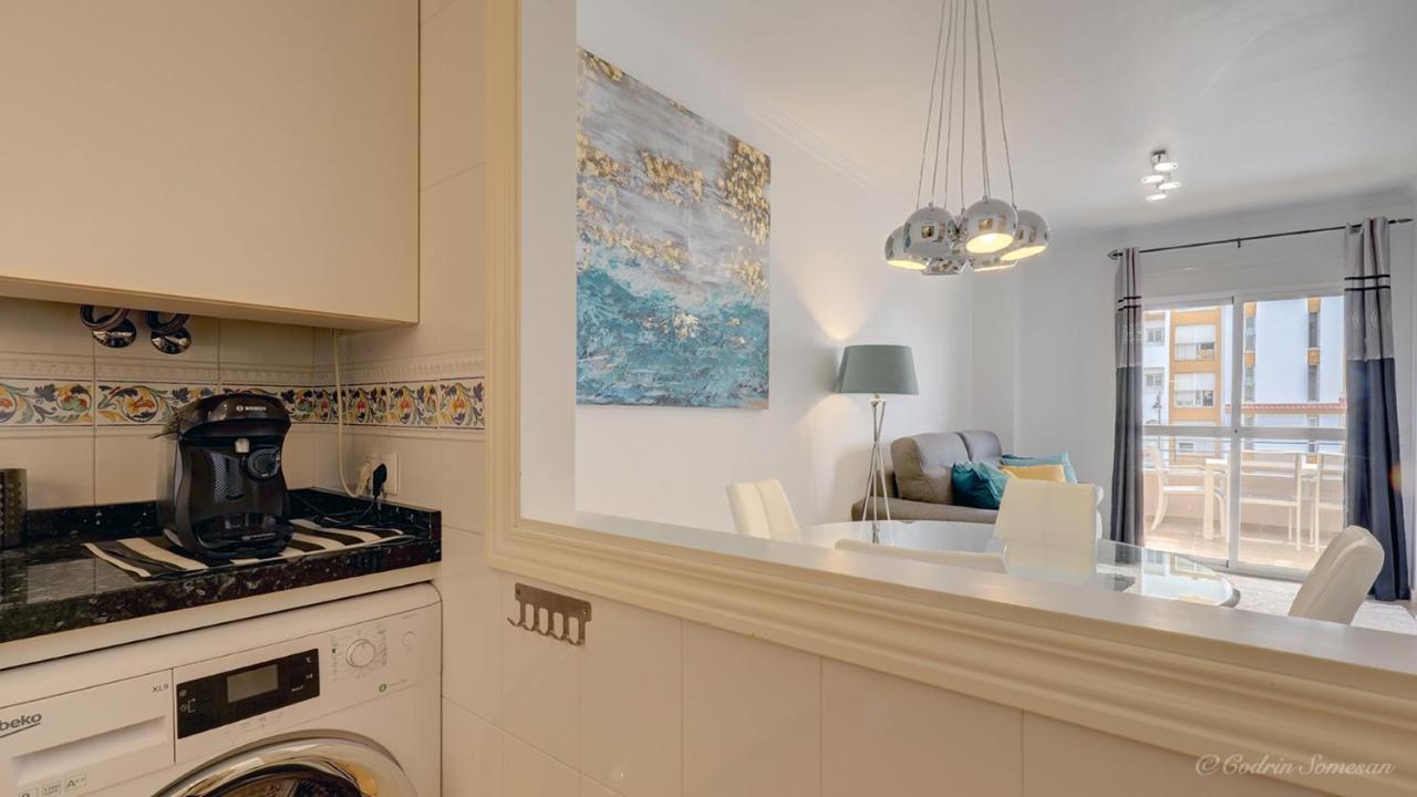 Cozy Apartment Overlooking Estepona'S Marina! Kültér fotó